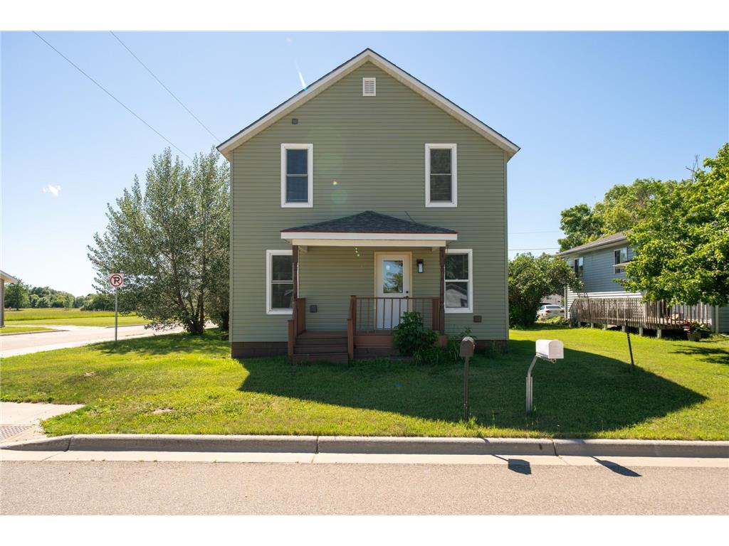 541 5th Street SE Deer River MN 56636 7101681 image1