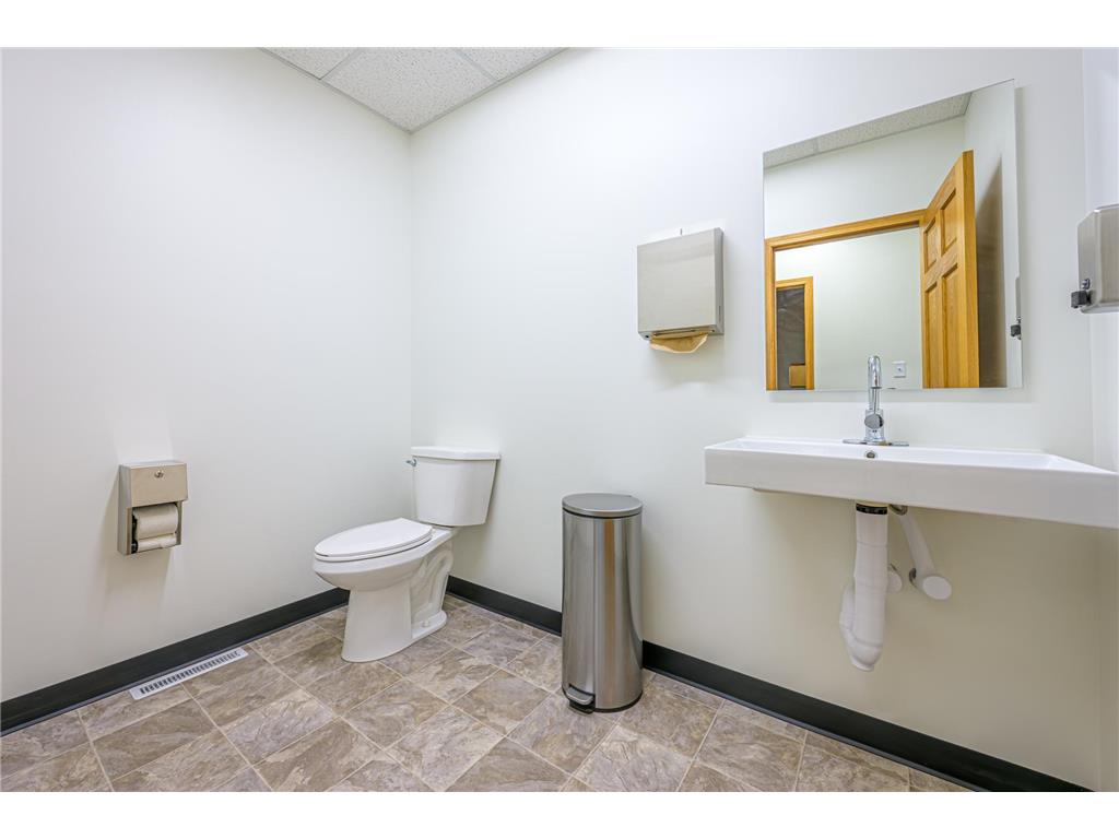 541 8th Street E Hector MN 55342 6769523 image16