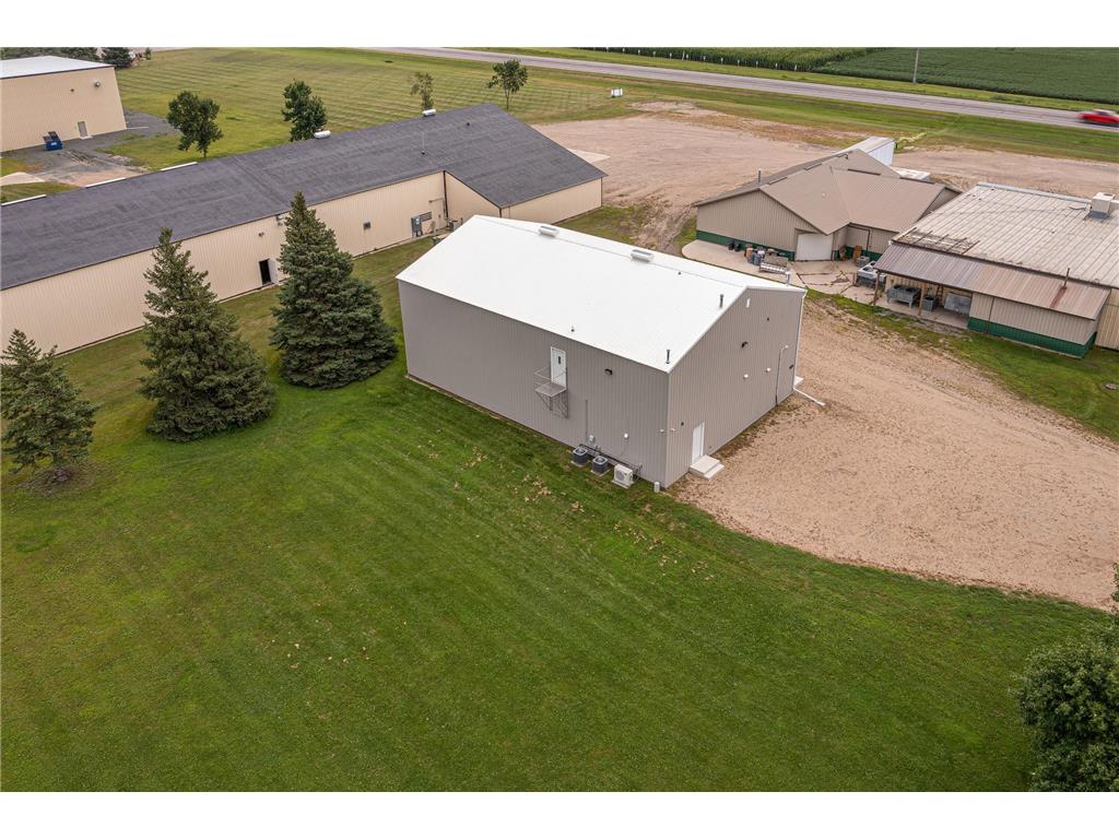 541 8th Street E Hector MN 55342 6769523 image20