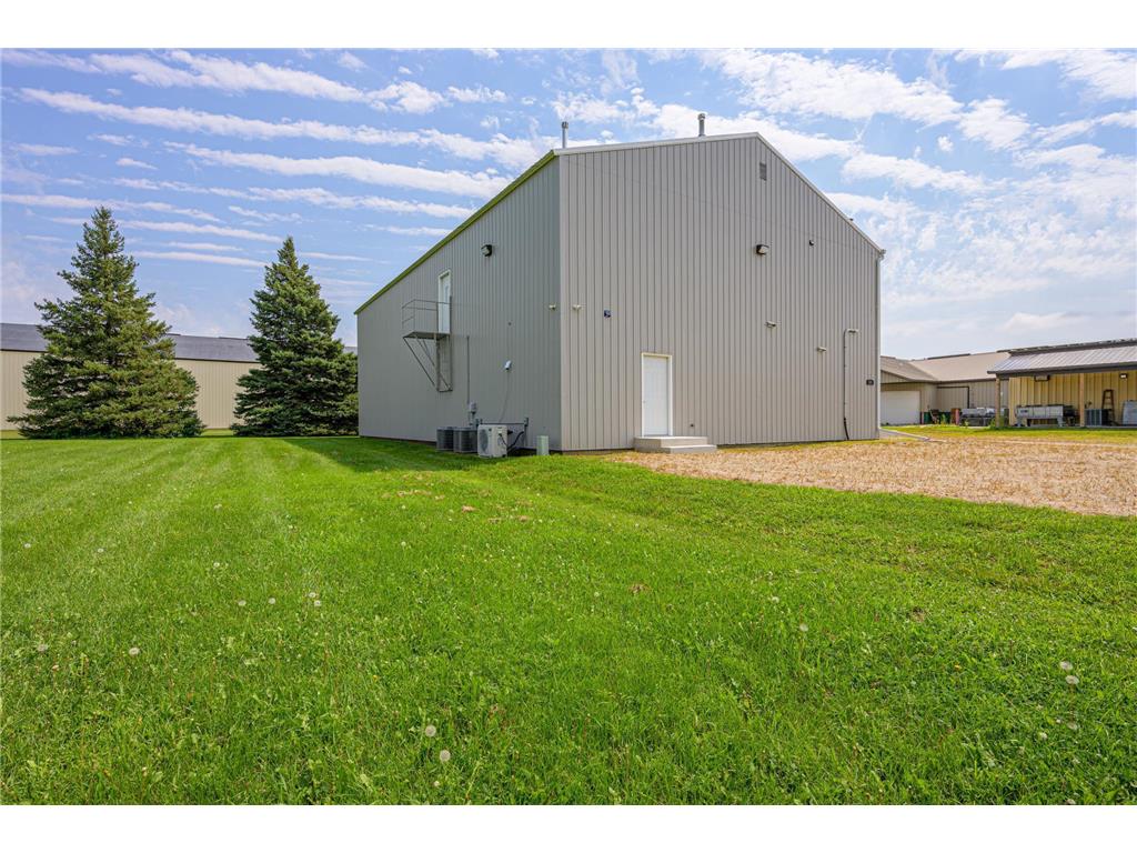 541 8th Street E Hector MN 55342 6769523 image21