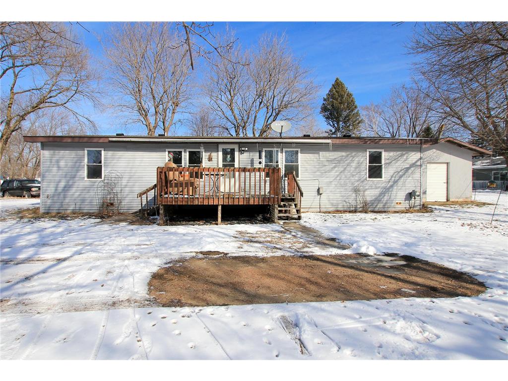 541 NW 3rd Street Buffalo Lake MN 55314 7023020 image1