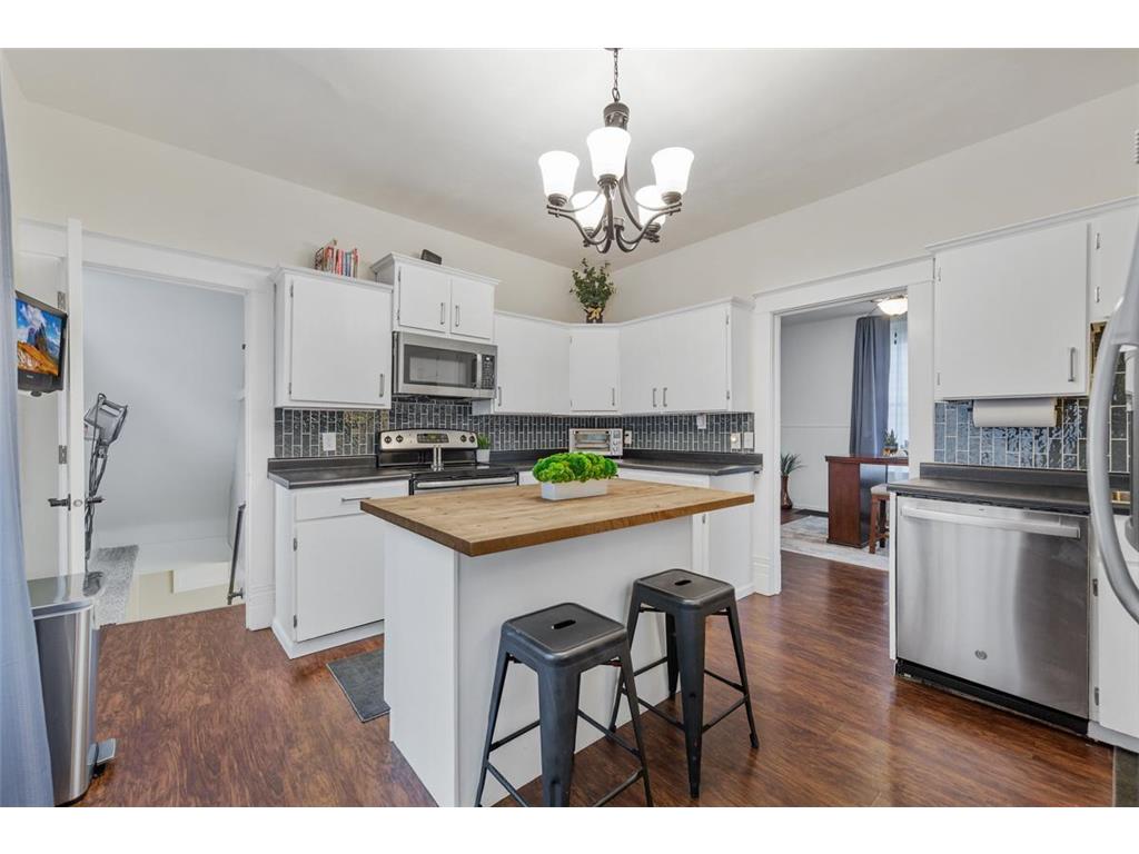 541 Nicollet Avenue North Mankato MN 56003 6637945 image1