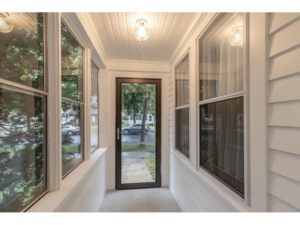 541 Nicollet Avenue North Mankato MN 56003 7012118 image2