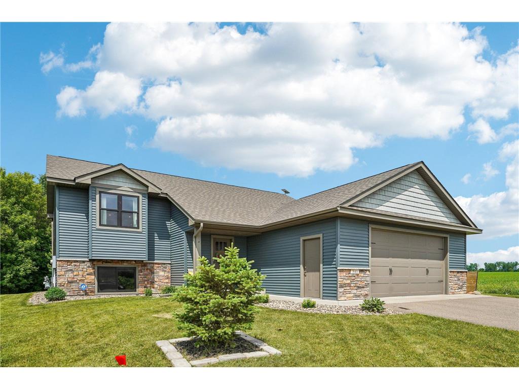 541 Prairie Road New Richmond WI 54017 7087861 image1