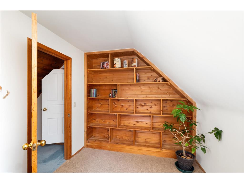 5410 Oneida Street Duluth MN 55804 7087554 image36