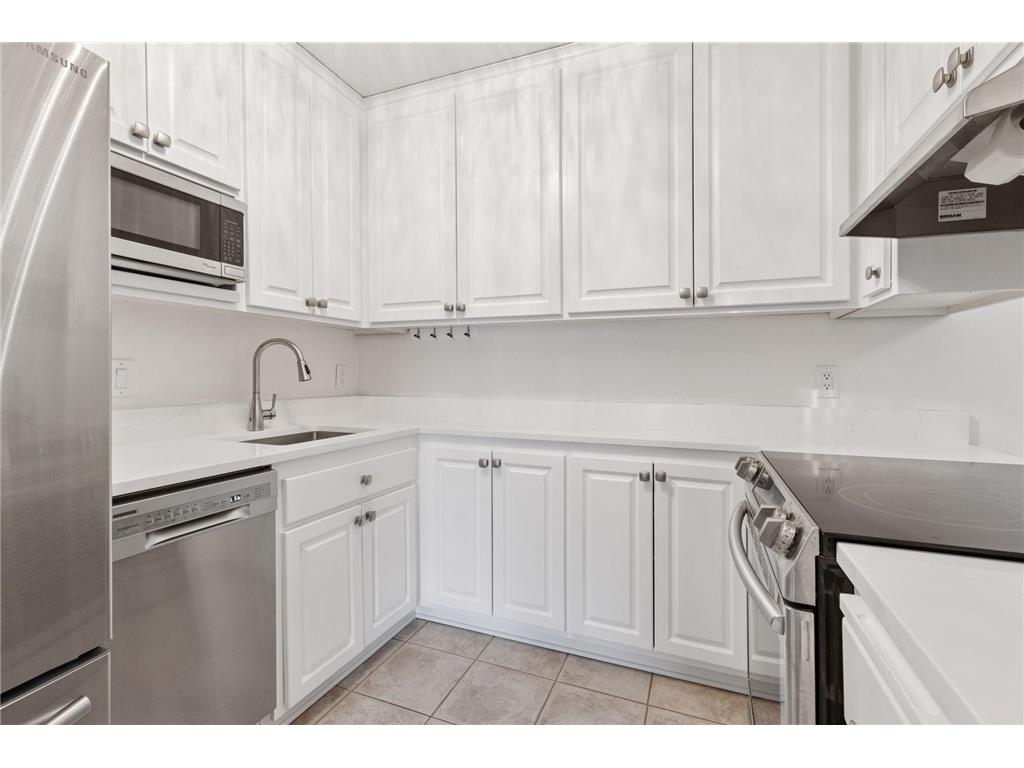 5410 Three Points Boulevard #435 Mound MN 55364 - Lake Minnetonka 6739577 image10