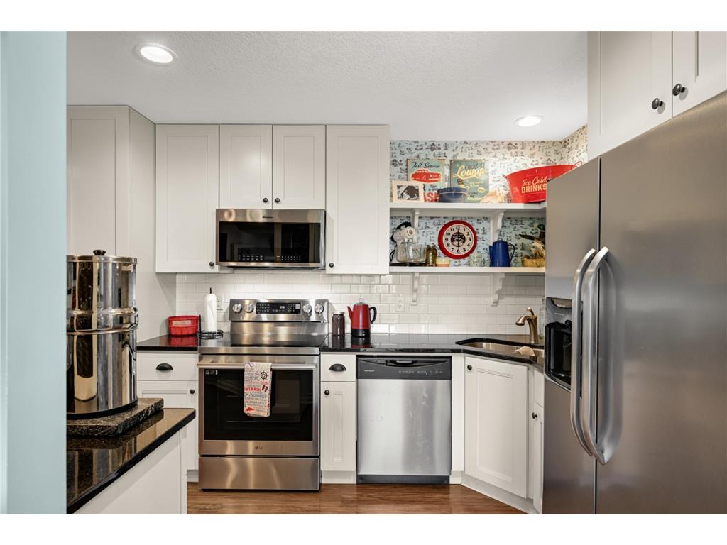 5410 Three Points Boulevard #436 Mound MN 55364 - Lake Minnetonka 7074391 image8