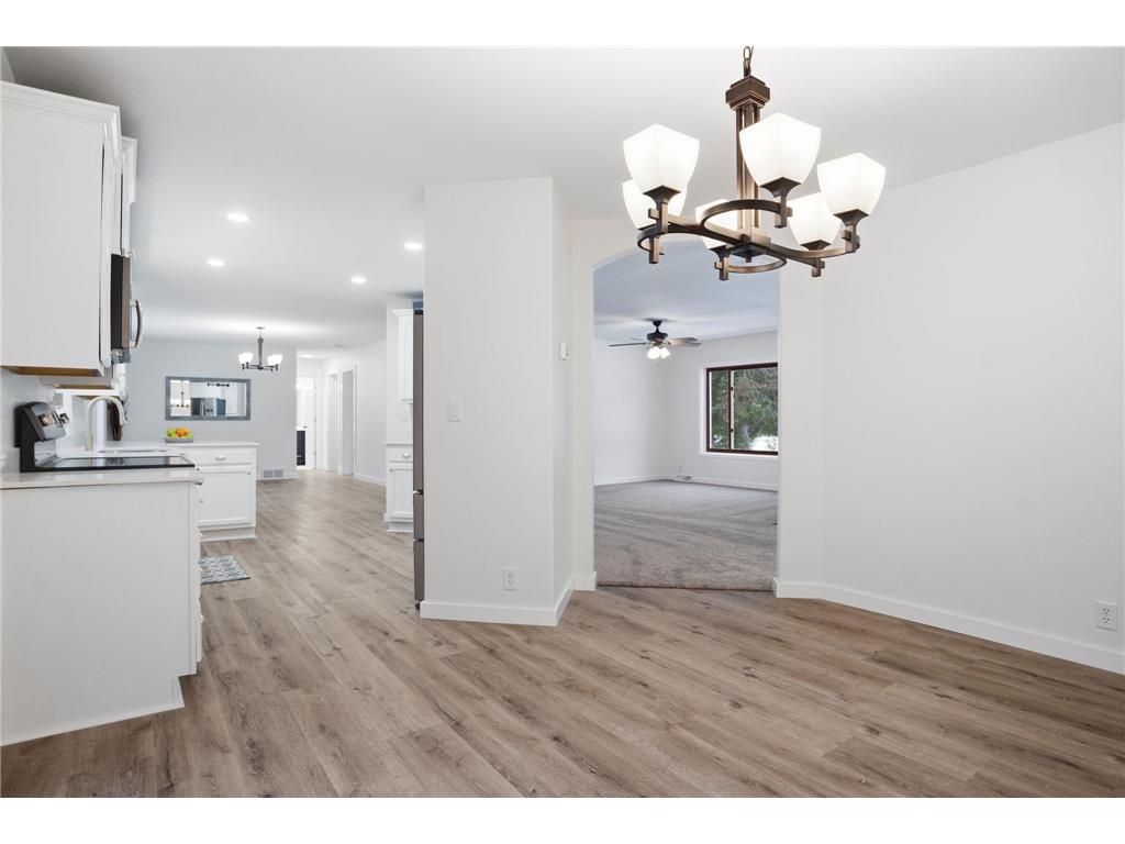 5411 Pine Lane North Branch MN 55056 7000884 image12