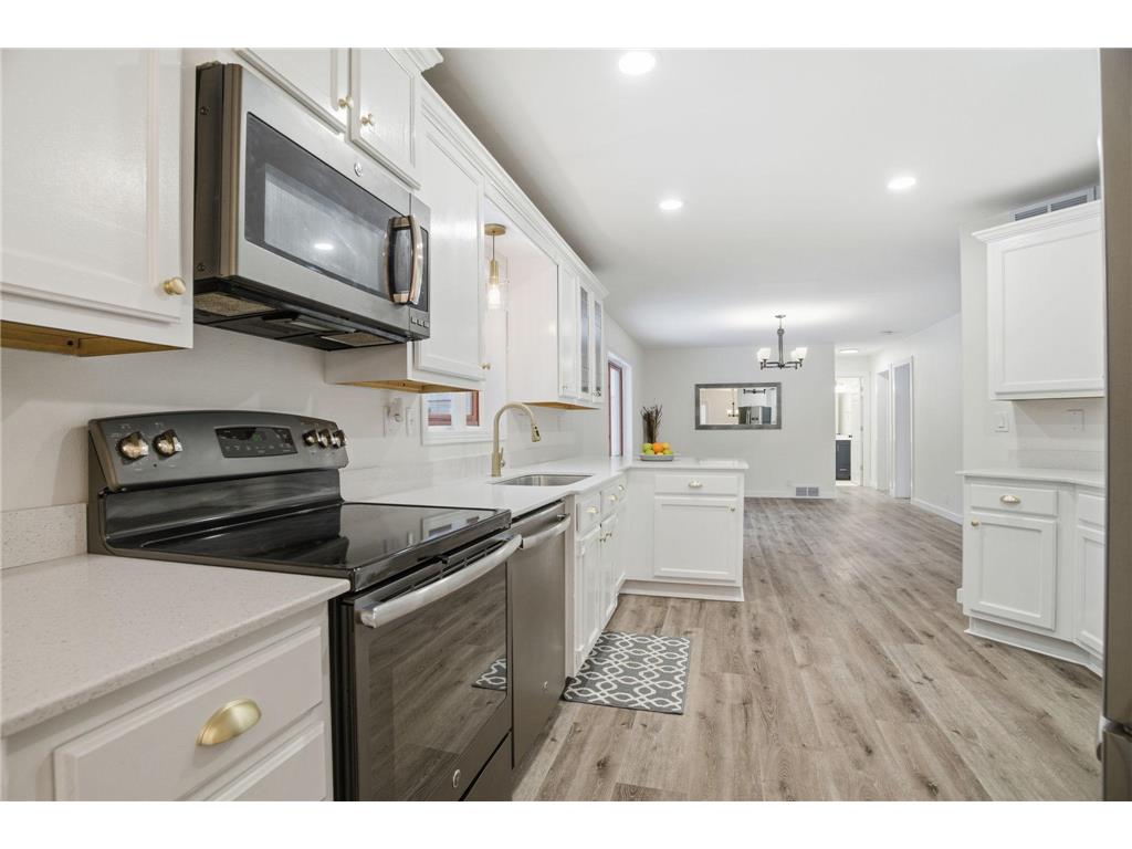 5411 Pine Lane North Branch MN 55056 7000884 image13