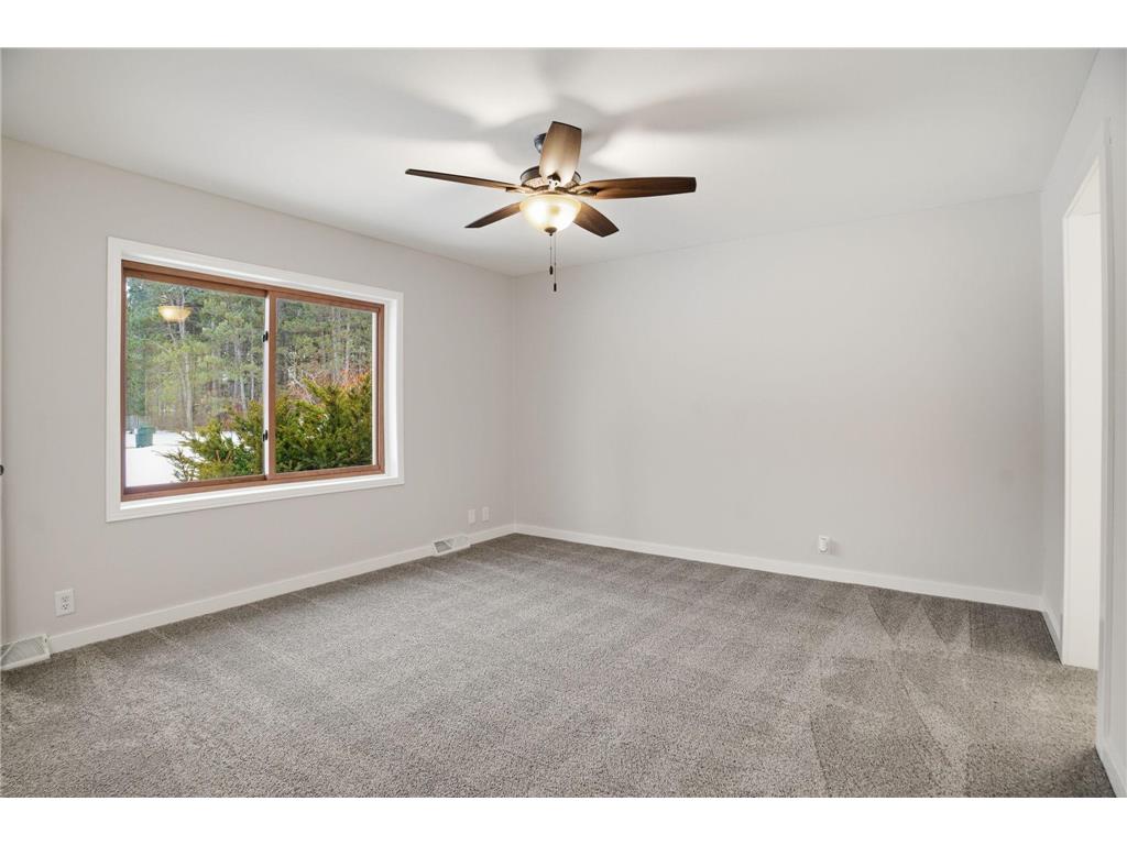 5411 Pine Lane North Branch MN 55056 7000884 image21