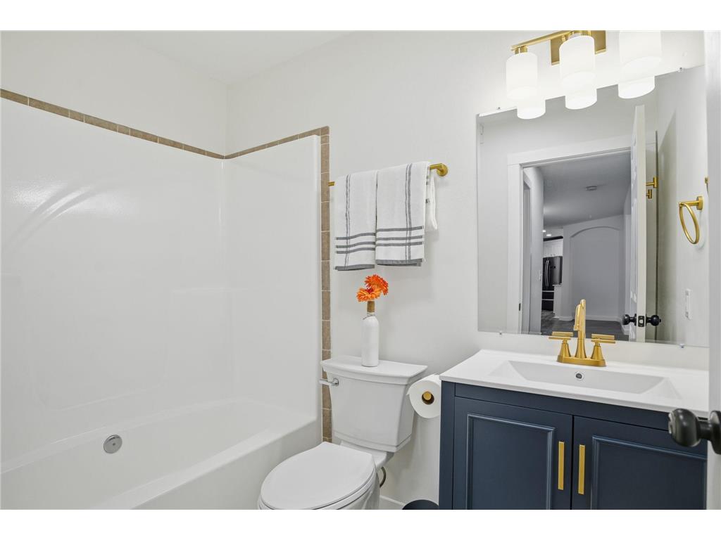 5411 Pine Lane North Branch MN 55056 7000884 image27