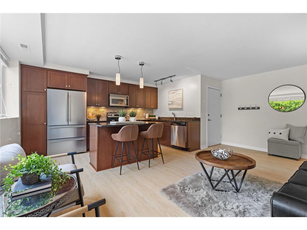 5412 France Avenue S #102 Edina MN 55410 6569504 image1