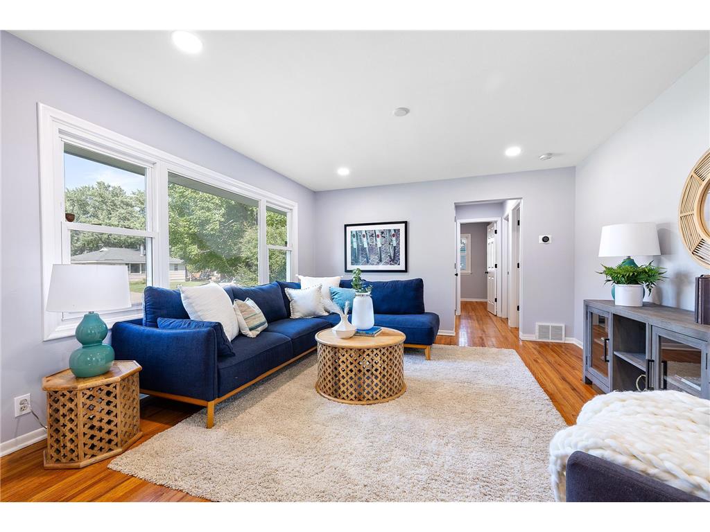 5413 68th Avenue N Brooklyn Center MN 55429 6376942 image1