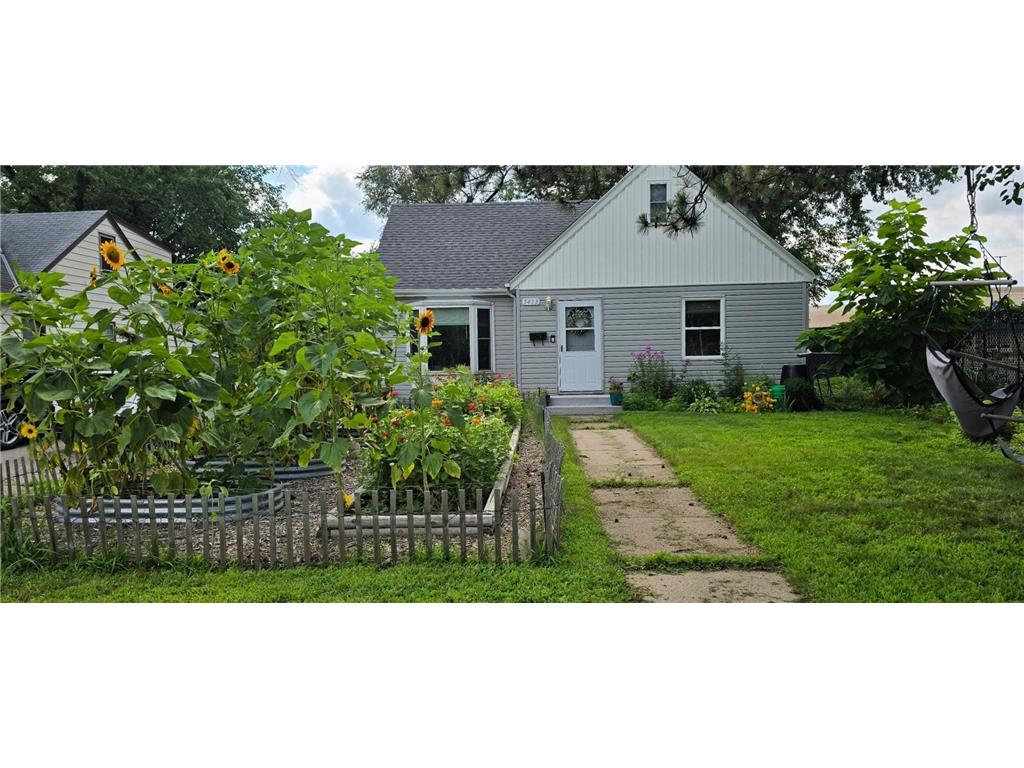 5413 Hampshire Avenue N Crystal MN 55428 7071369 image2