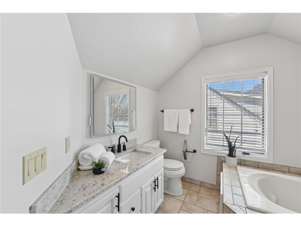 5413 Oliver Avenue S Minneapolis MN 55419 7070405 image25