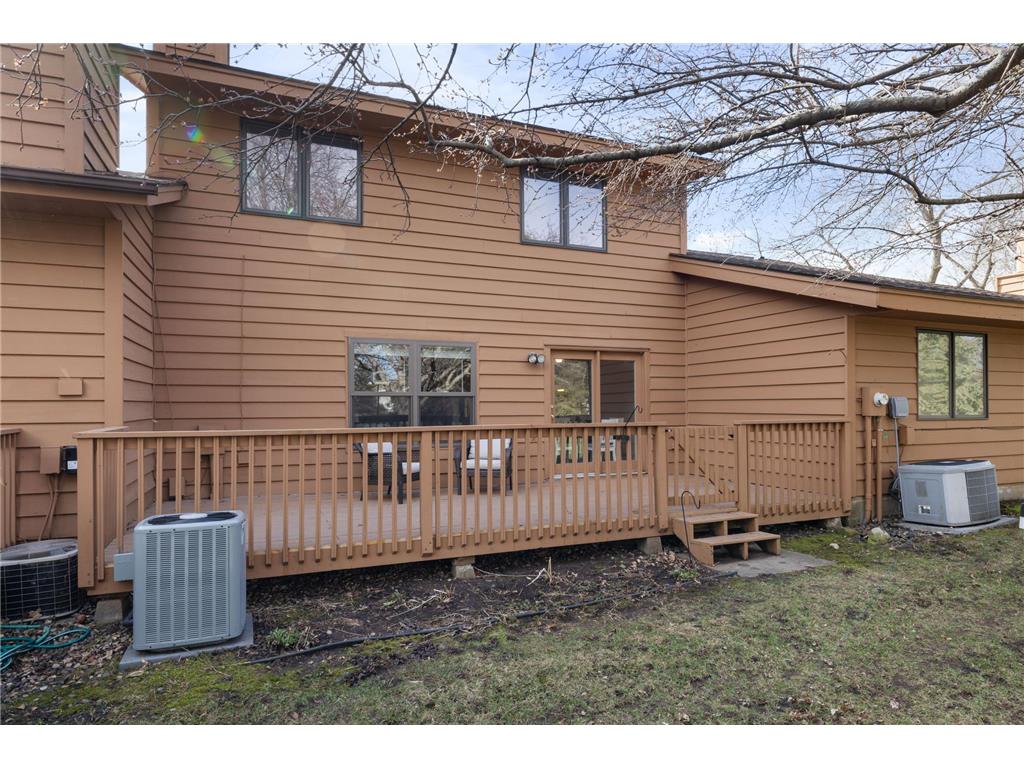 5413 Upper 147th Street W Apple Valley MN 55124 7057901 image1