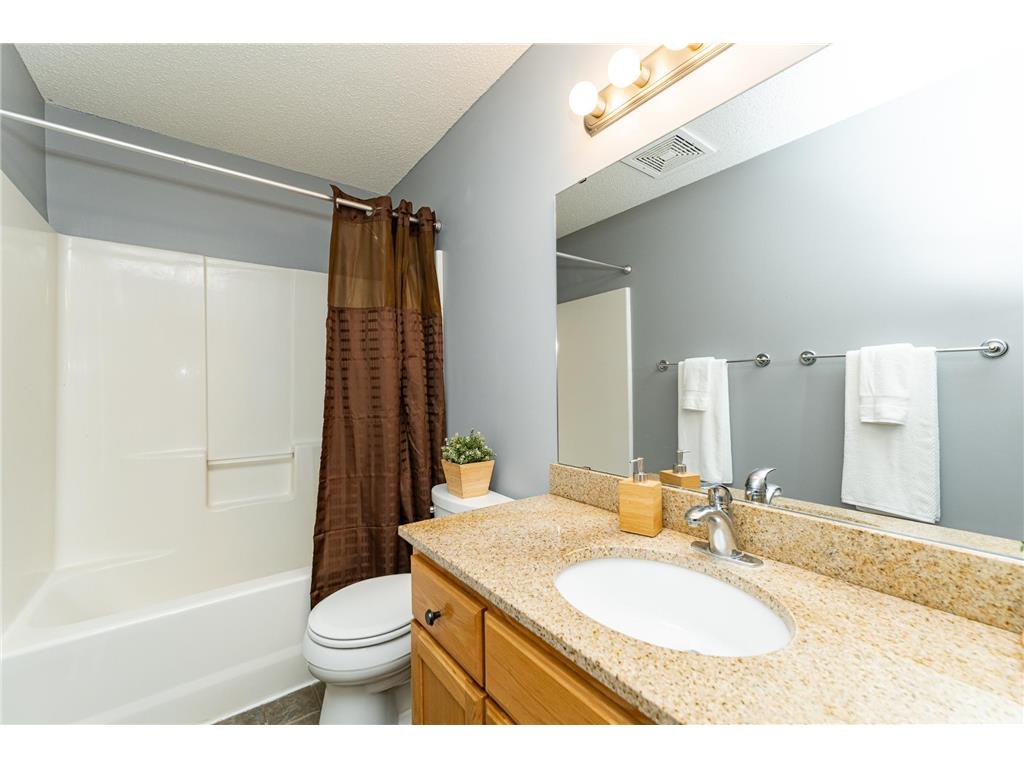 5415 51st Street NW Rochester MN 55901 7035590 image14