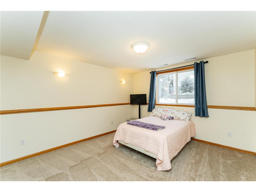 5415 51st Street NW Rochester MN 55901 7035590 image28