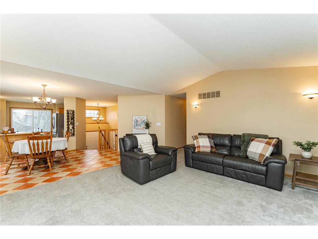 5415 51st Street NW Rochester MN 55901 7035590 image3