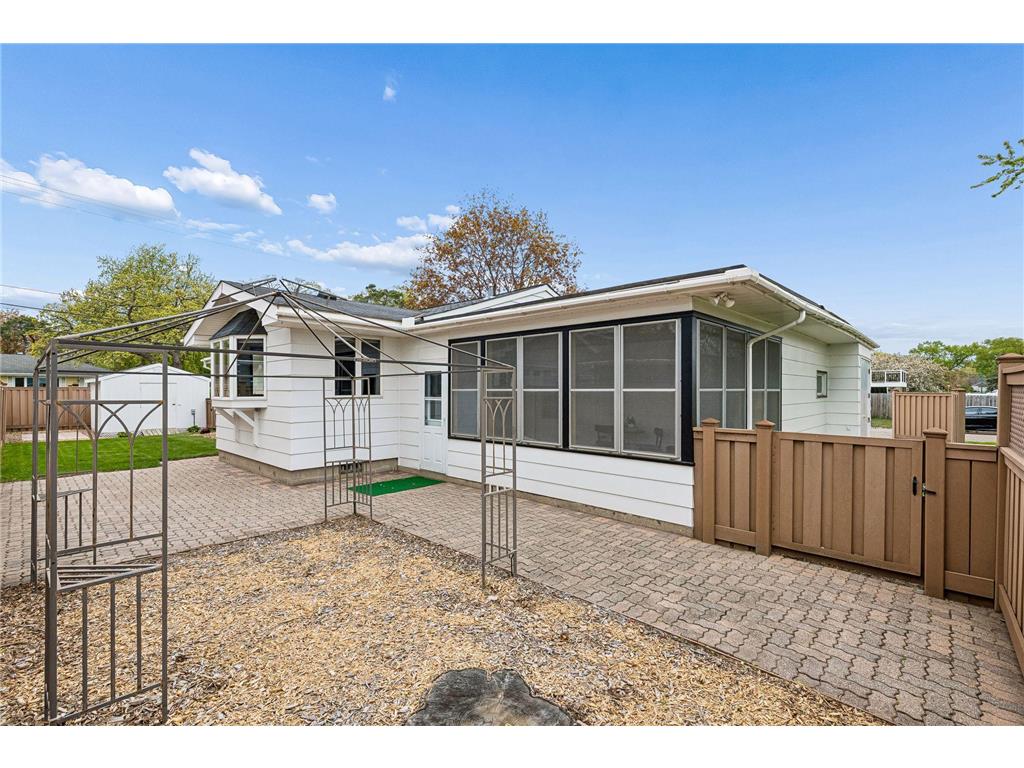 5419 50th Avenue N Crystal MN 55429 7048342 image27