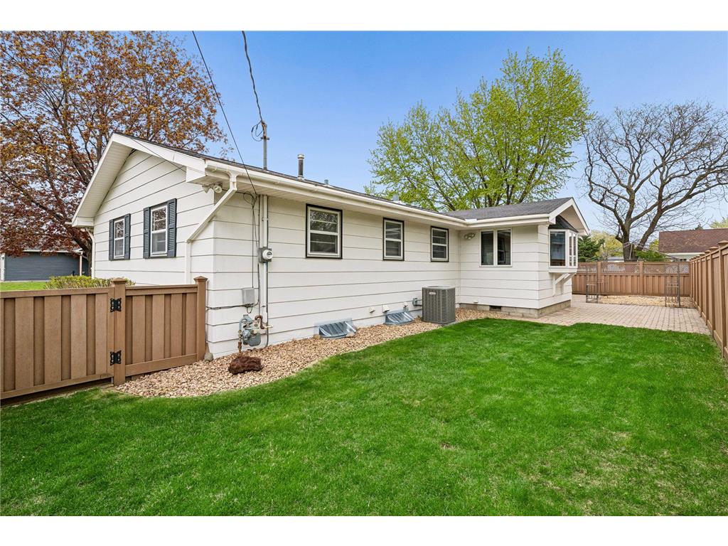 5419 50th Avenue N Crystal MN 55429 7048342 image29