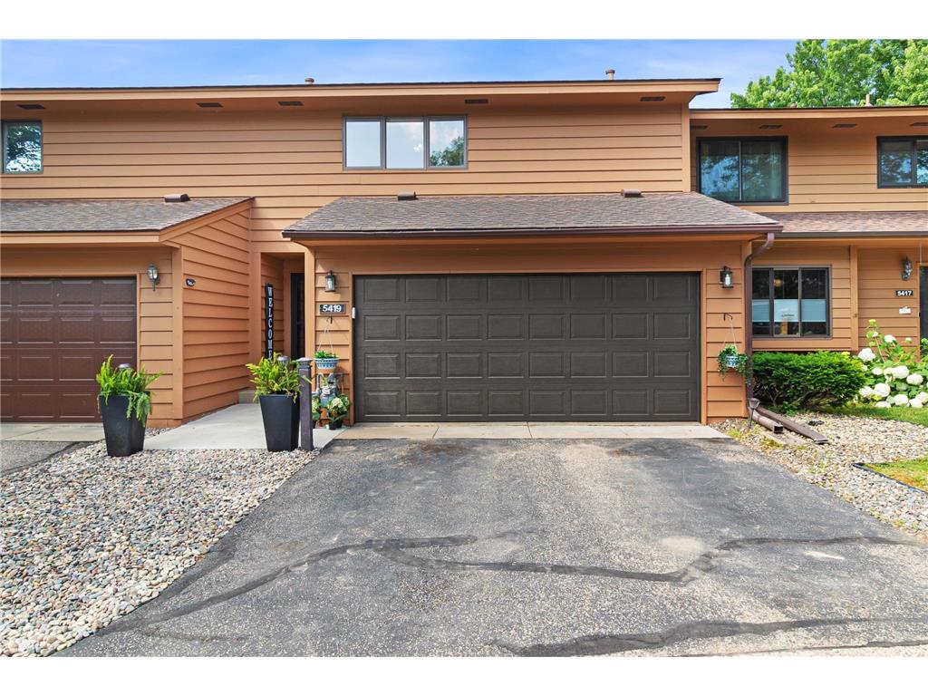 5419 Upper 147th Street W Apple Valley MN 55124 6750618 image1