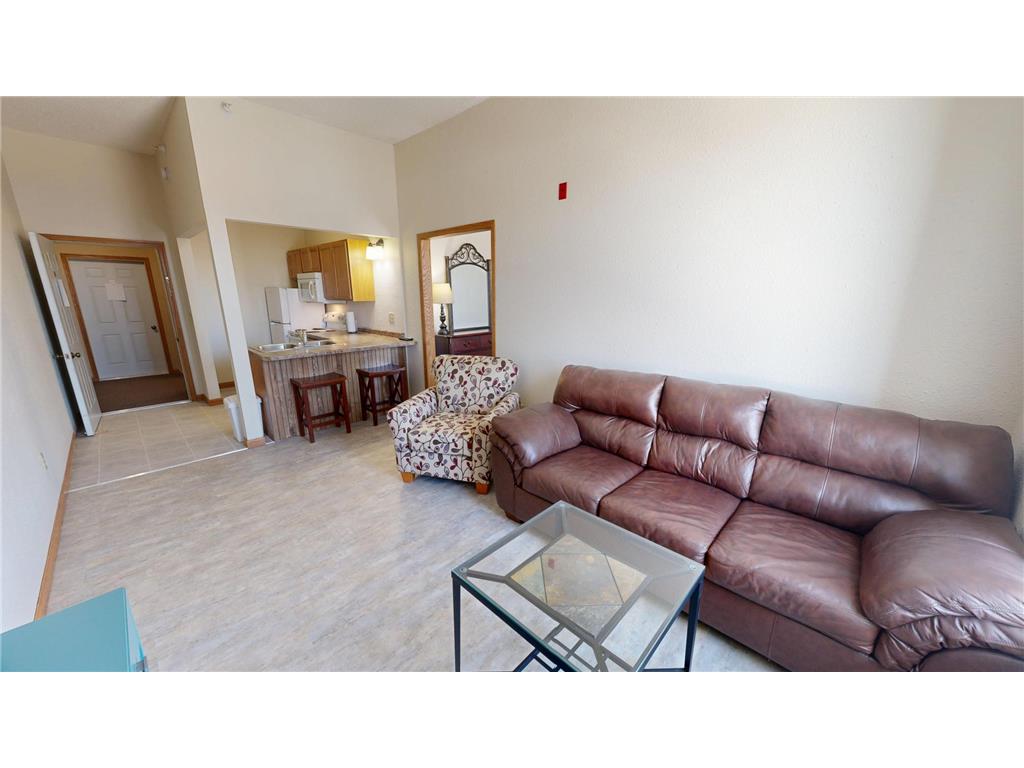 542 Benson Avenue SW #Apartment Willmar MN 56201 6715628 image1
