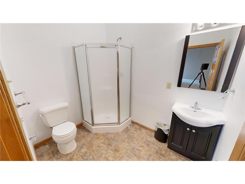 542 Benson Avenue SW #ensuite 116 Willmar MN 56201 7086235 image4