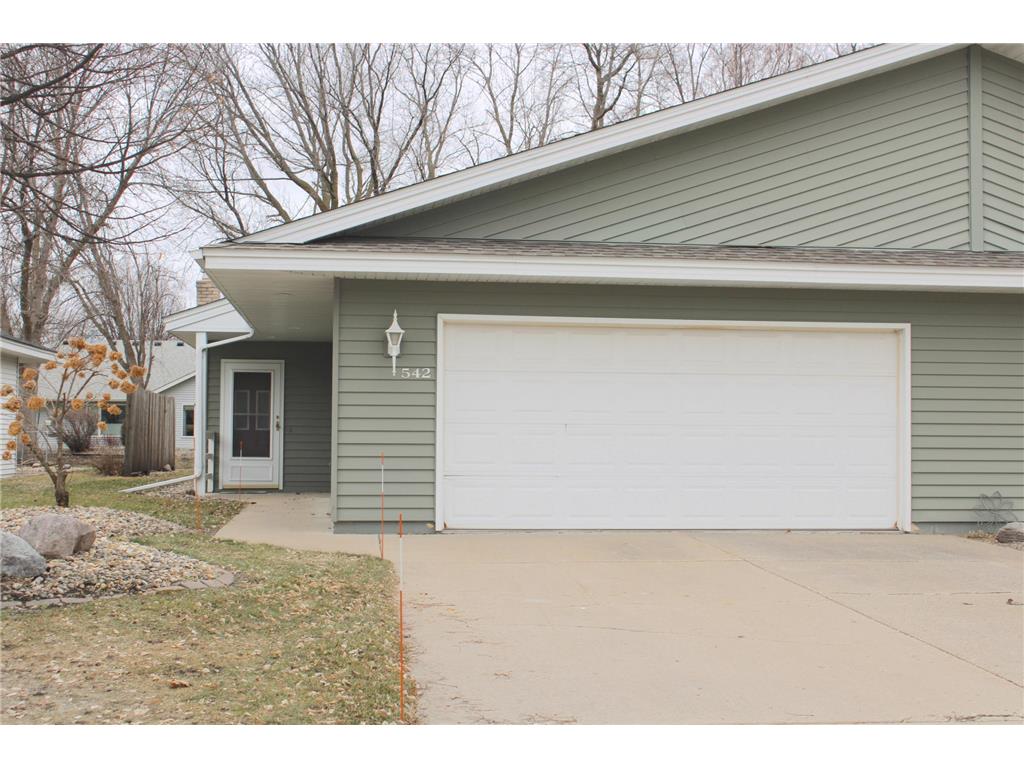 542 Graham Street SW Hutchinson MN 55350 7028421 image1