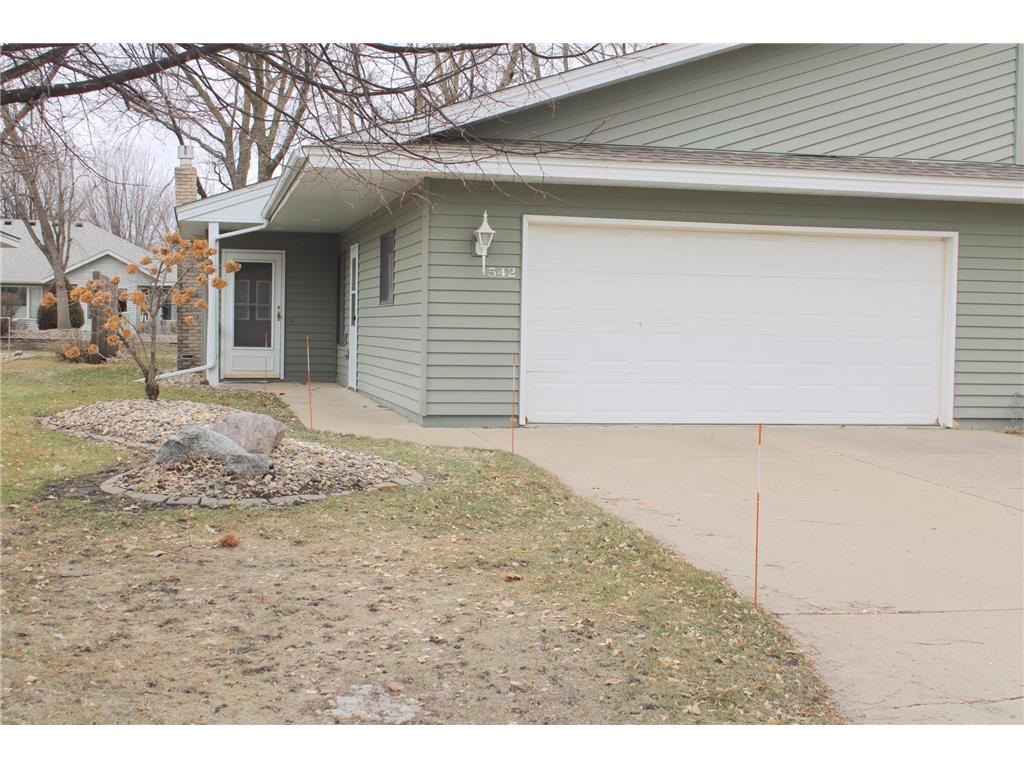 542 Graham Street SW Hutchinson MN 55350 7028421 image2