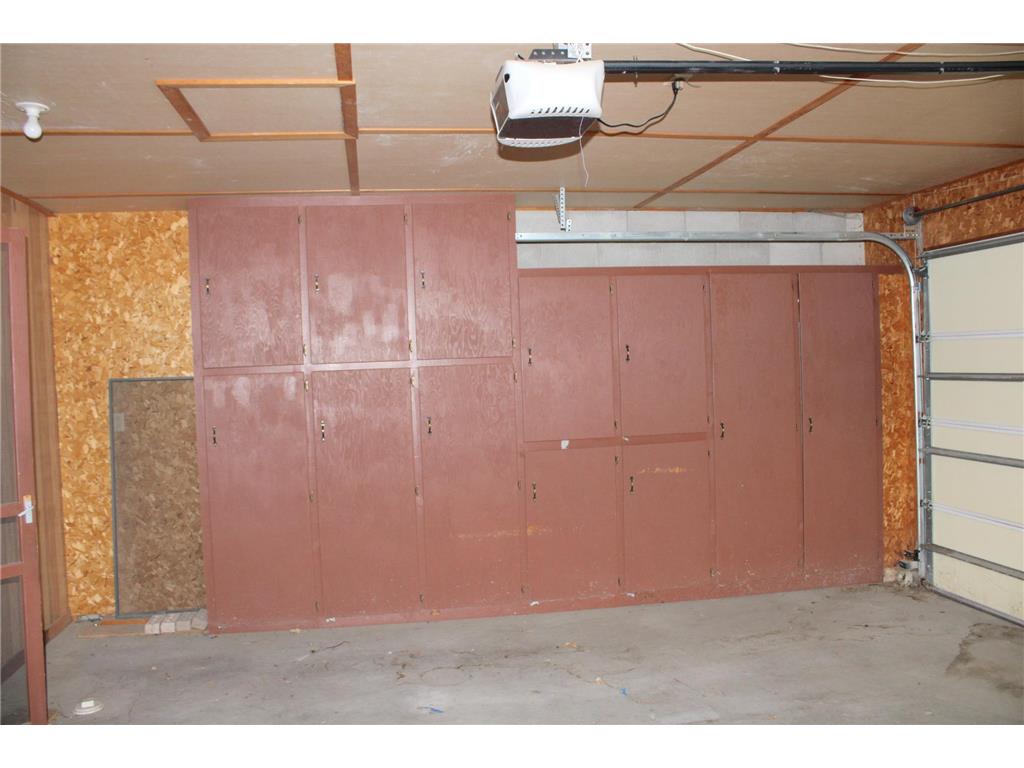 542 Graham Street SW Hutchinson MN 55350 7028421 image22