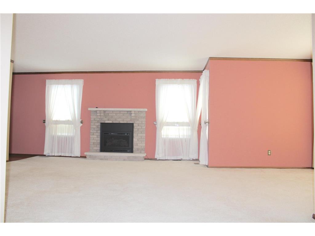 542 Graham Street SW Hutchinson MN 55350 7028421 image5