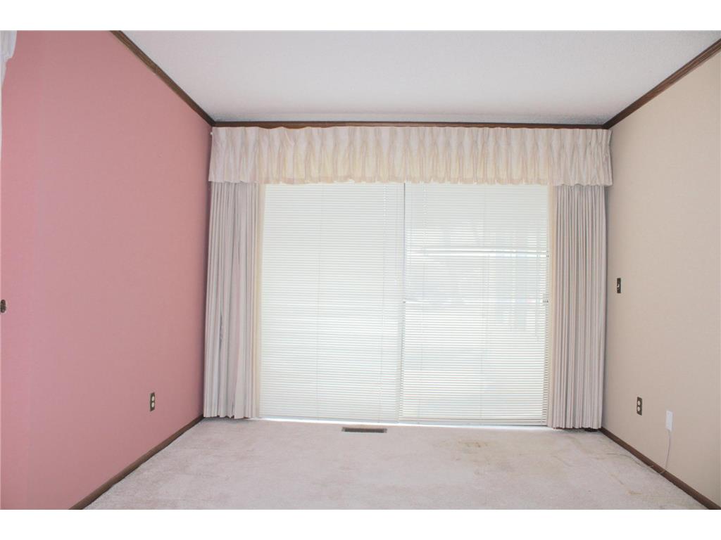 542 Graham Street SW Hutchinson MN 55350 7028421 image8