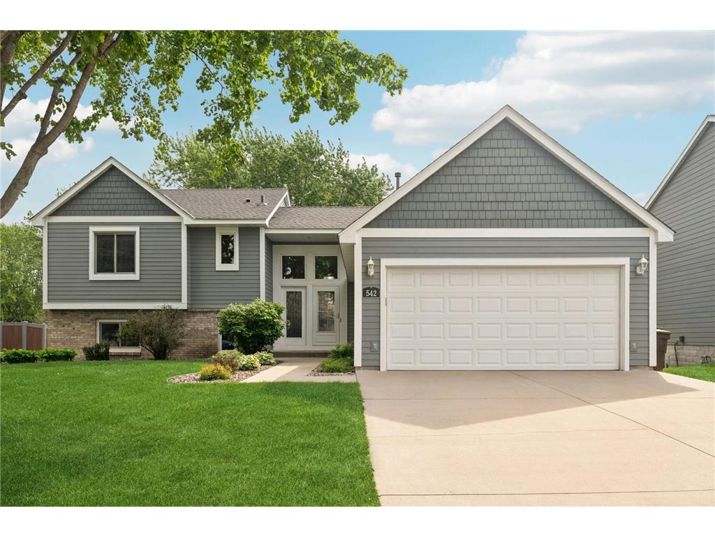 542 Hyde Avenue N Mahtomedi MN 55115 6720801 image1