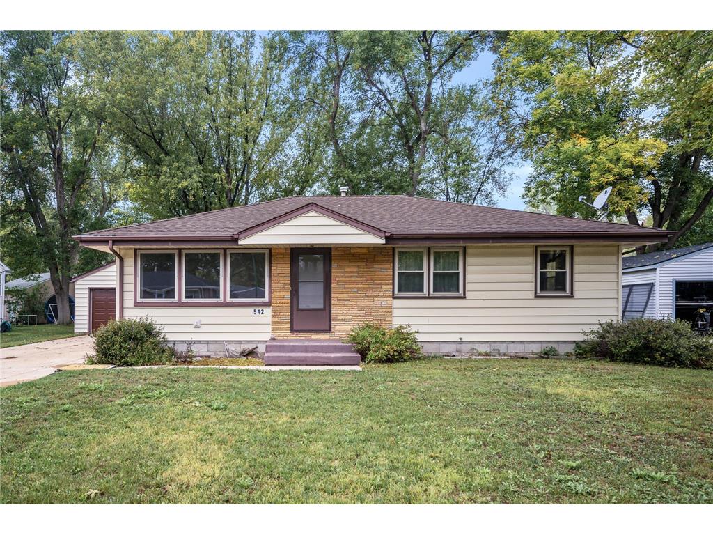 542 Locust Street Chaska MN 55318 6438194 image1