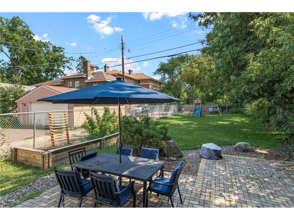 542 Portland Avenue Saint Paul MN 55102 6772103 image20