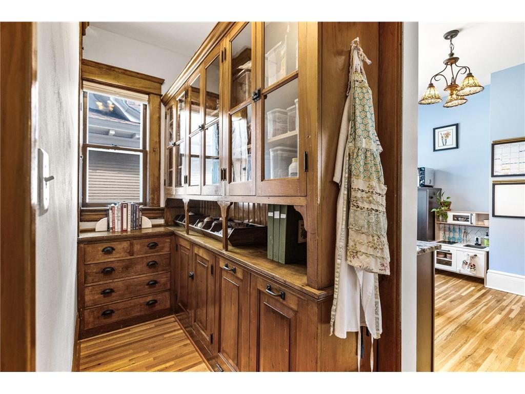 542 Portland Avenue Saint Paul MN 55102 6772103 image31