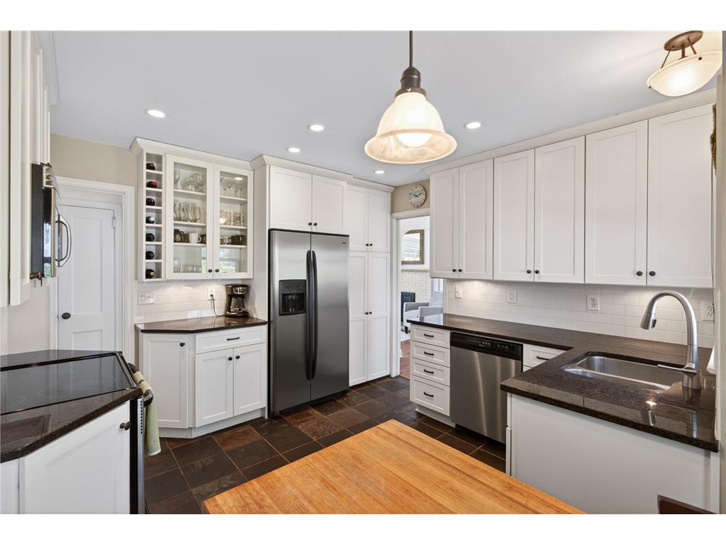 5420 Oliver Avenue S Minneapolis MN 55419 7072164 image3