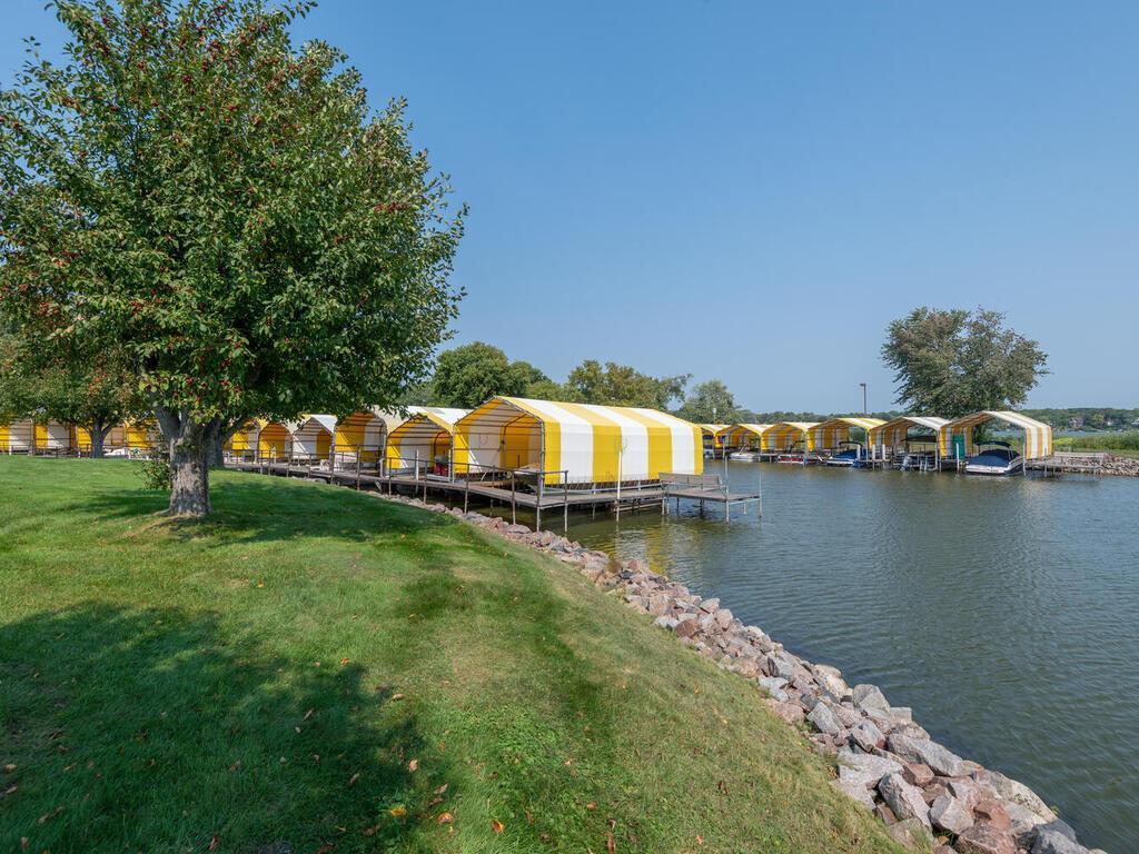 5420 Three Points Boulevard #221 Mound MN 55364 - Lake Minnetonka 6334952 image1