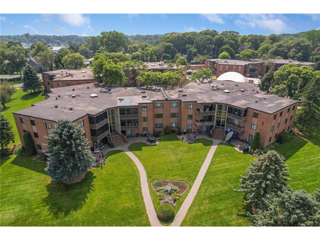 5420 Three Points Boulevard #232 Mound MN 55364 - Lake Minnetonka 6584577 image1