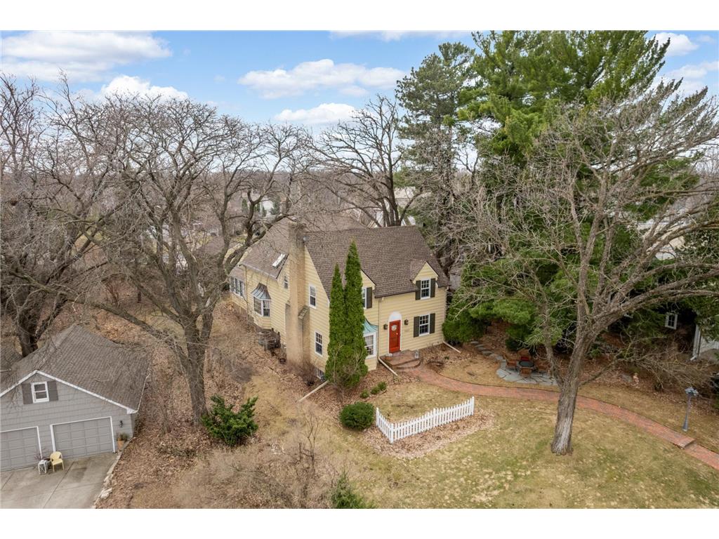 5420 Woodcrest Drive Edina MN 55424 7053996 image2