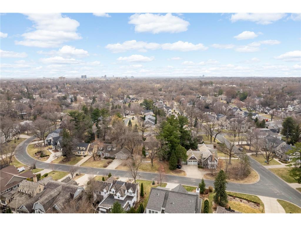 5420 Woodcrest Drive Edina MN 55424 7053996 image35