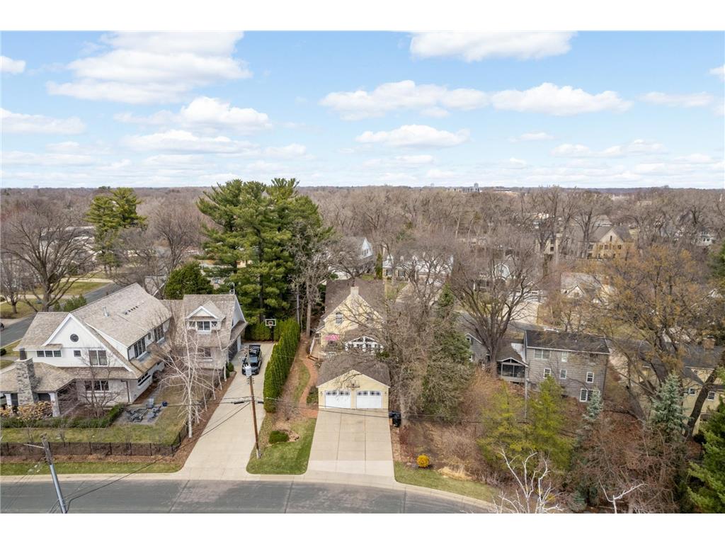 5420 Woodcrest Drive Edina MN 55424 7053996 image36