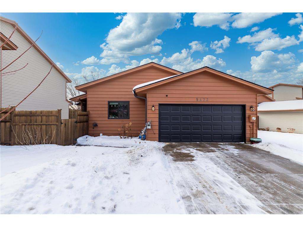 5422 144th Street W Apple Valley MN 55124 6826890 image1
