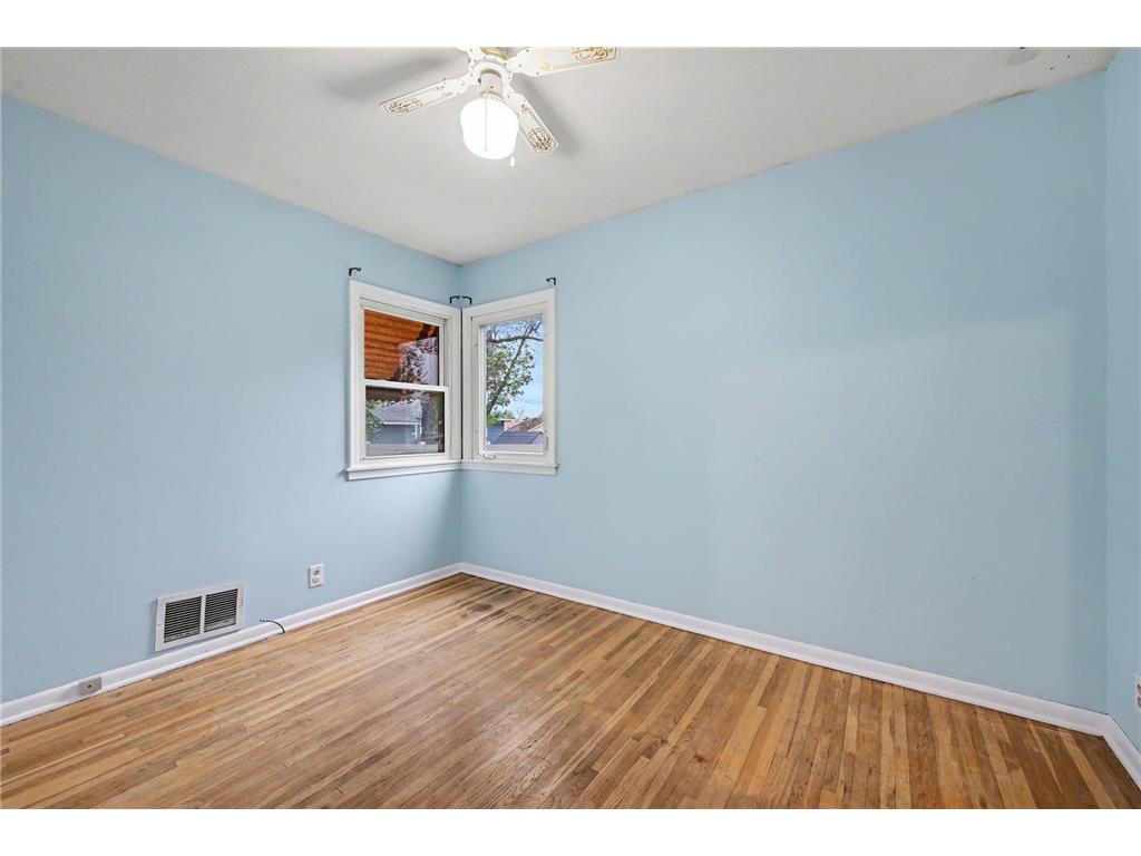 5422 Madison Street NE Fridley MN 55421 7075732 image14