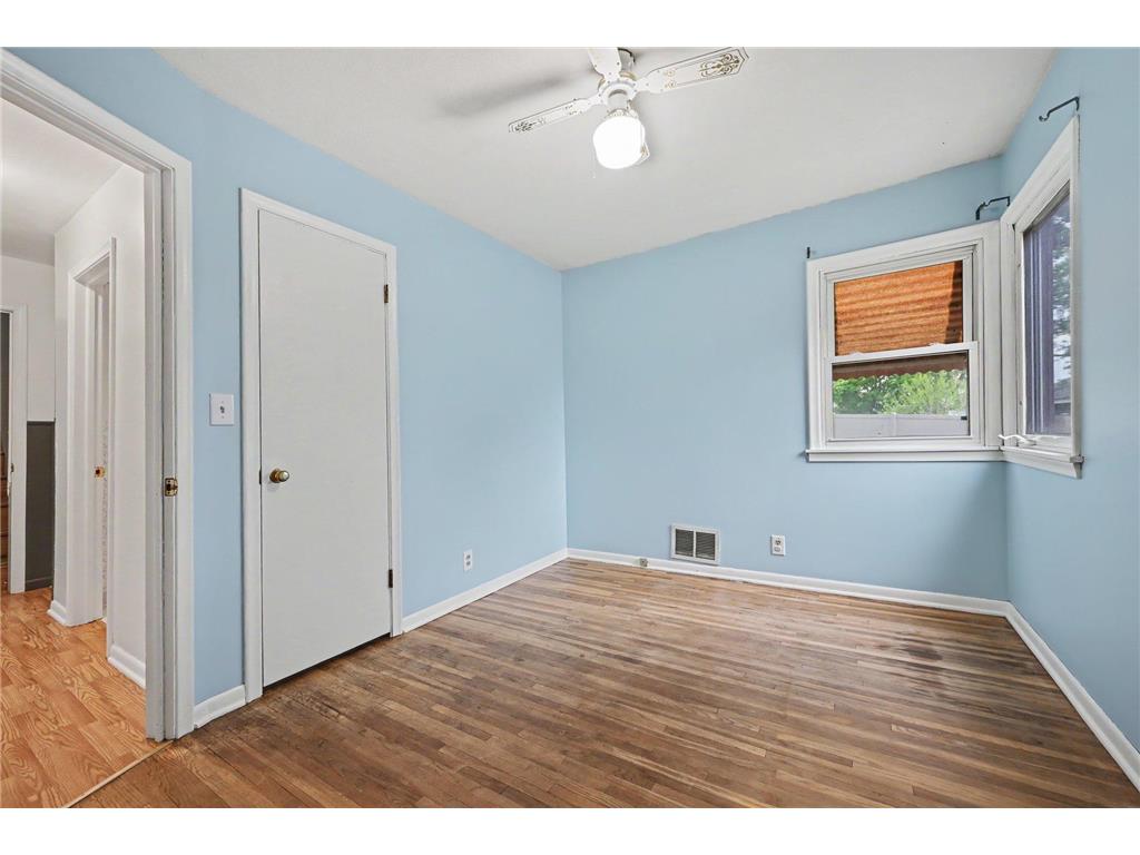 5422 Madison Street NE Fridley MN 55421 7075732 image16