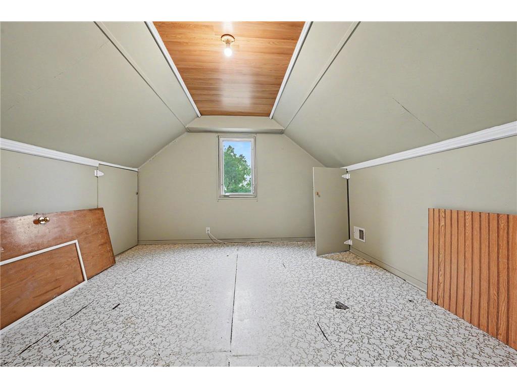 5422 Madison Street NE Fridley MN 55421 7075732 image25