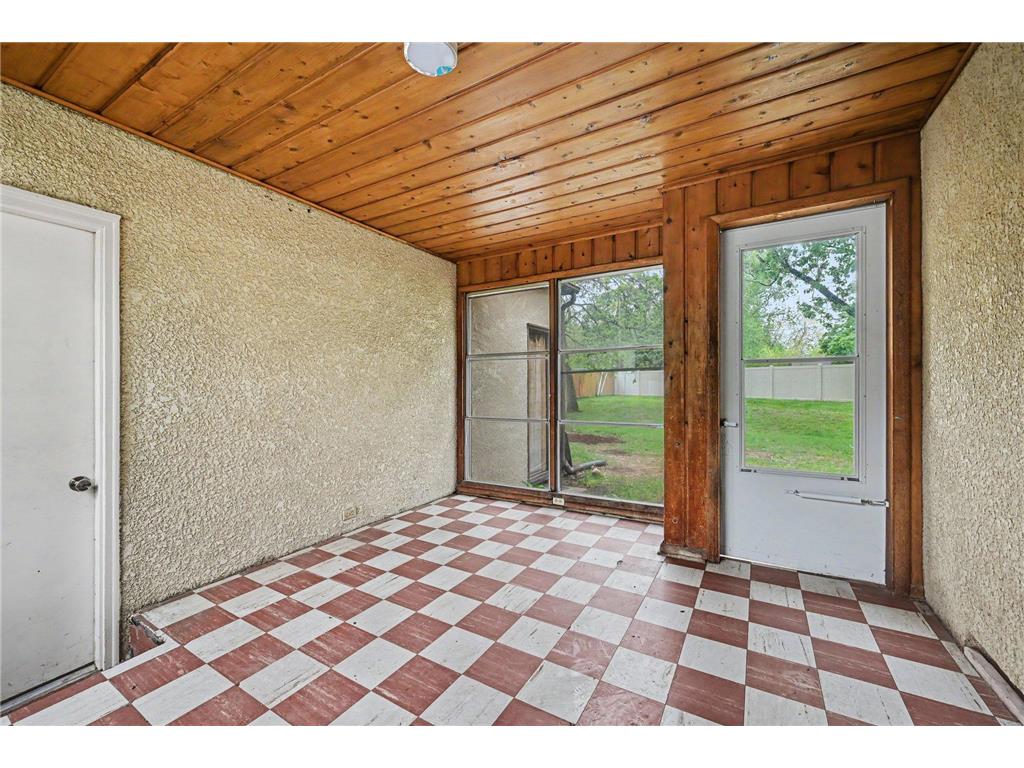 5422 Madison Street NE Fridley MN 55421 7075732 image27