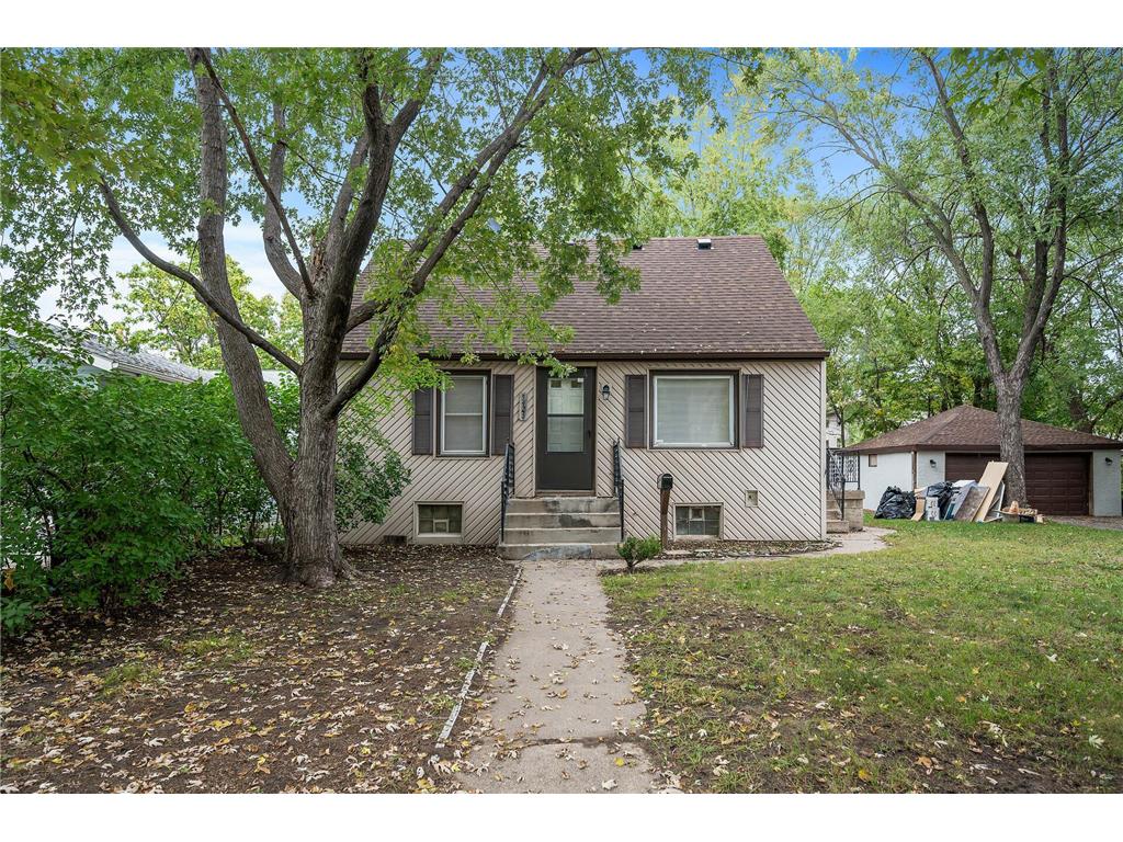 5423 4th Street NE Fridley MN 55421 6439742 image1