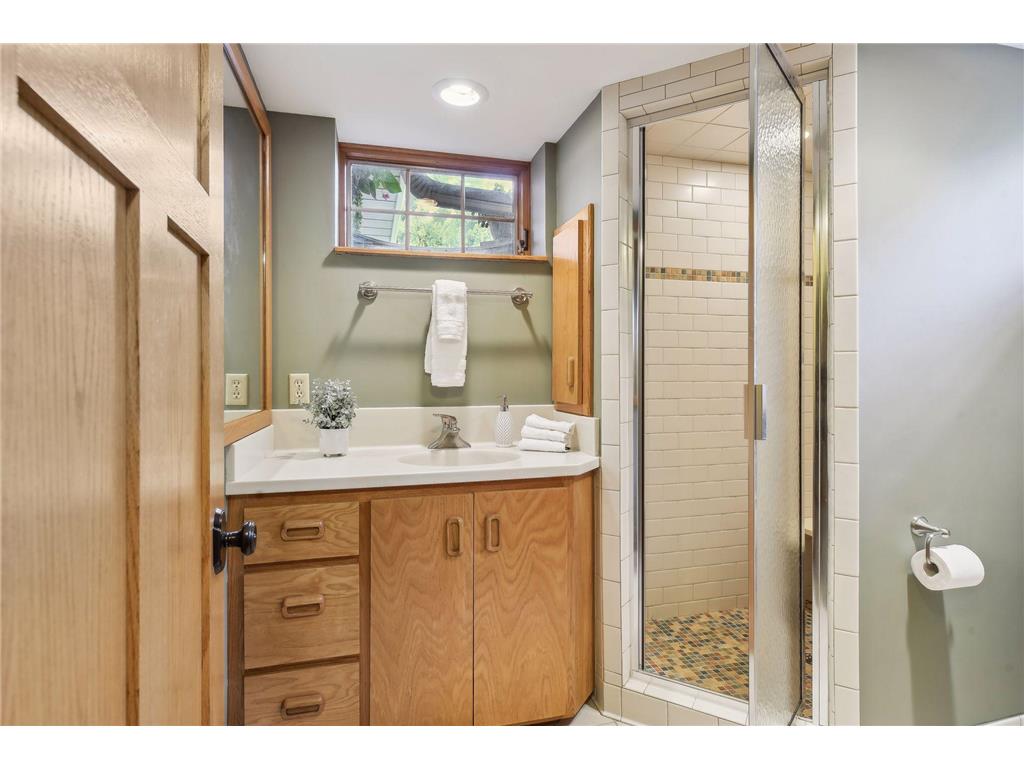 5423 Abbott Place Edina MN 55410 7025558 image49